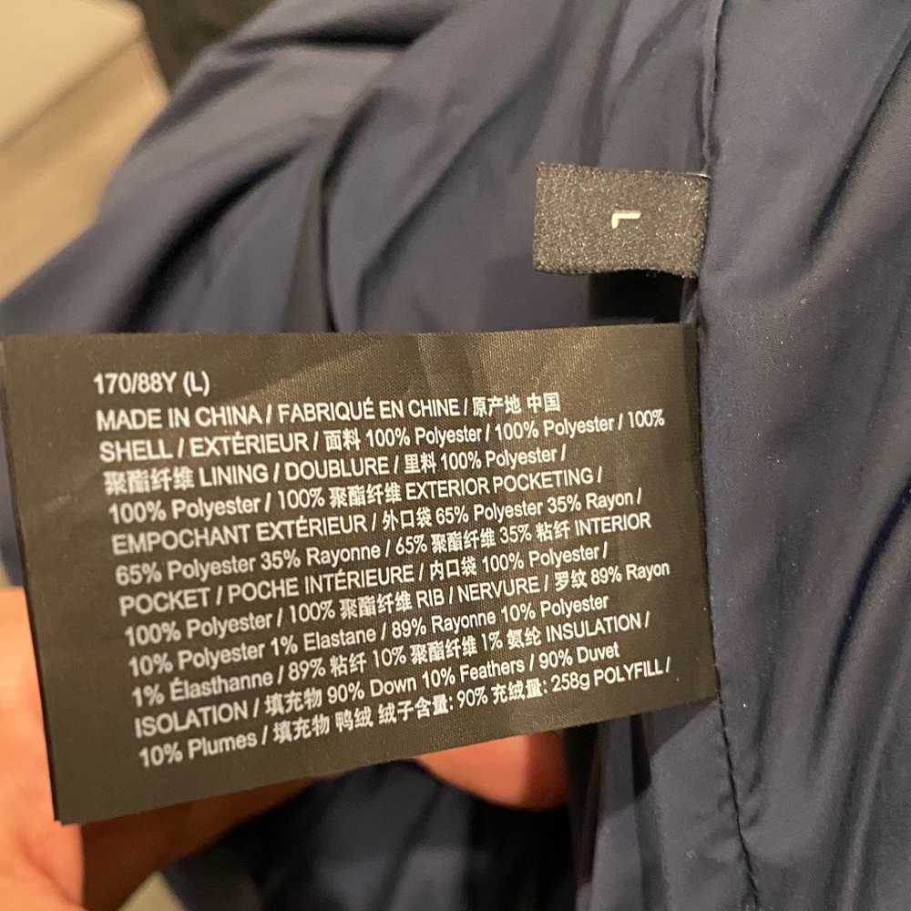 Theory Navy Puffer Coat long with button on side - Picture 6 of 8